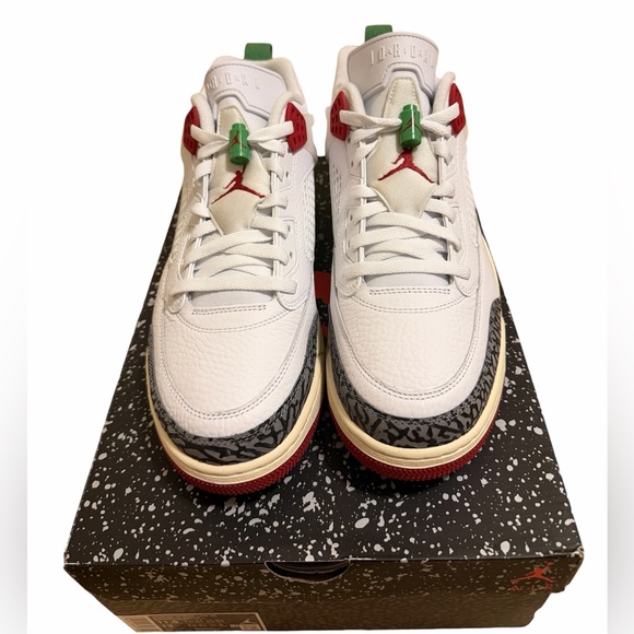 Jordan Spizike Low White Red Green Mens 11.5 OG Box Elephant Print main image 9